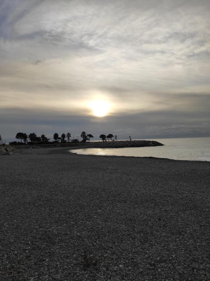 Cosy Studio Soleia, 50M From Sea Side Menton Buitenkant foto